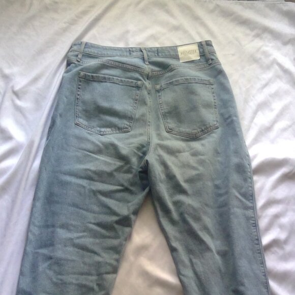 Hollister Ultra High Rise Dad Distressed Long Length Light Wash Boot Cut Jeans - Picture 6 of 9